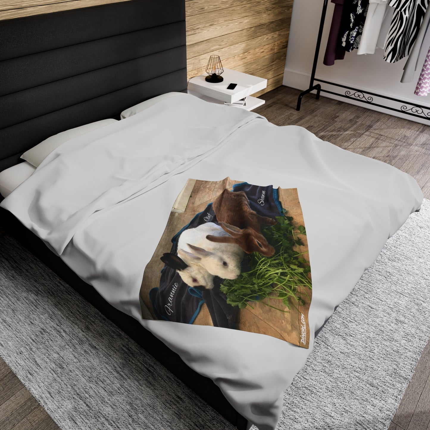 Rabbit Blanket Velveteen Plush Blanket