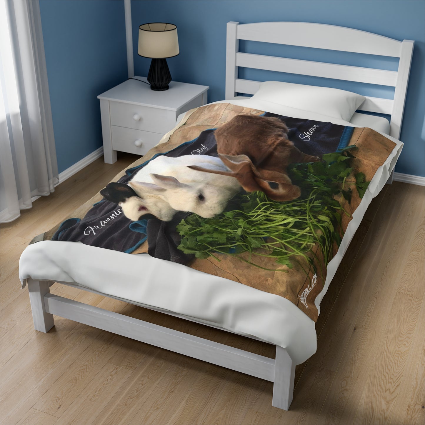 Rabbit Blanket Velveteen Plush Blanket