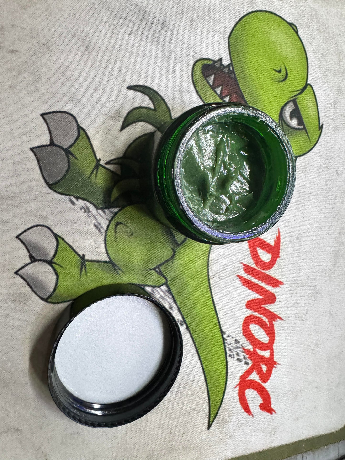 1 Dino Tar Extreme RC Axle Green Grease Kit!
